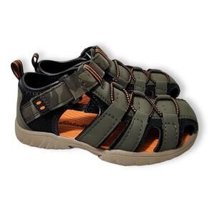 🆕️ Green Camo Velcro Sandals, Kid's 10
